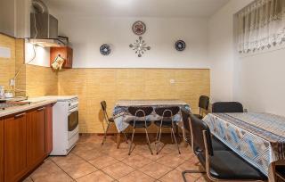 Amazing Apartment In Jastrzebia Gora With Sauna - 9