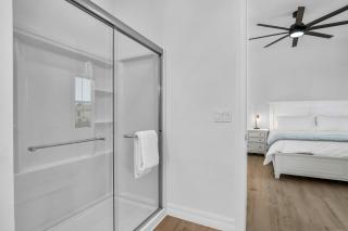 Harbor Place Boathouse BRAND NEW - 5