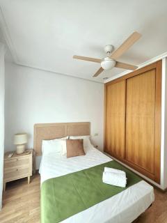 Precioso Apartamento con 2 habitaciones, aire acondicionado y garaje - 8