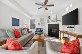 The Virginia Beach ViBe House - 5