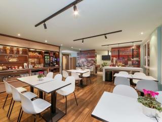 B&B Hotel Berlin-Dreilinden - 6