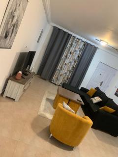 Cozy comfortable One bedroom close to Airport - 7