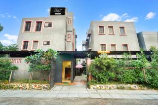 Collection O Hingna Road Near Rachana Metro Station - 0