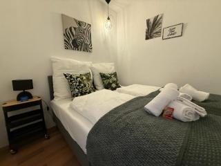 Immo-Vision - Modern Living Apartments, Zentral, Parkplatz, Küche, Wlan - 9