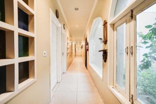 Hotel O New Aatish Market Metro Station - 5