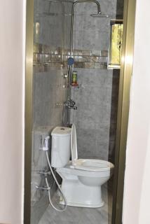 Maleto's Luxury Home - 1