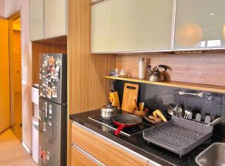 Cozy 3BR Suite Apartment with Projector, Pool, Netflix, Board games, Dart - 3