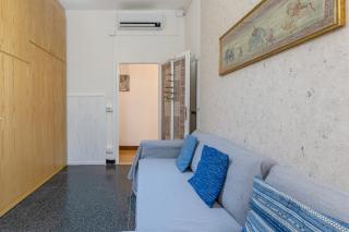 GuestHost - Gina's Garden x4 - 4