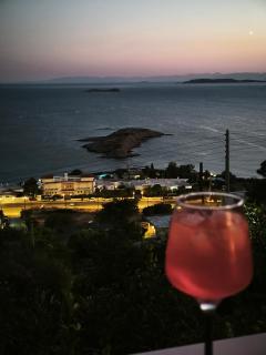 Vintage house by the sea in althea - 2