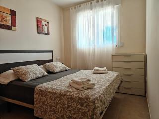 Denia Mountain View Apartment with 2 Bedrooms & 2 Bathrooms - 4