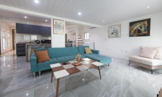 4 Bedroom Beachfront Condo with Private Pool D21 - 8