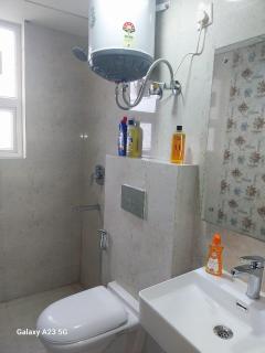 Royal Furnished Private Apartment - 0