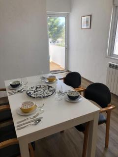 Centeano Beach Apartment - 6