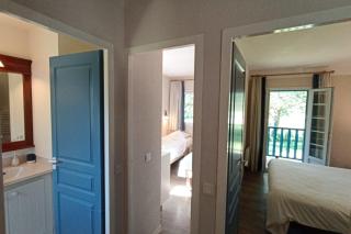 Bright 50 M For 6 With Balcony And Garden - 5