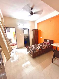 Kiran Villa stay Home - 6