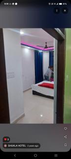 Shukla Hotel - 4