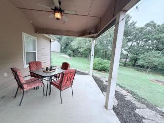Carlene's Place - 8