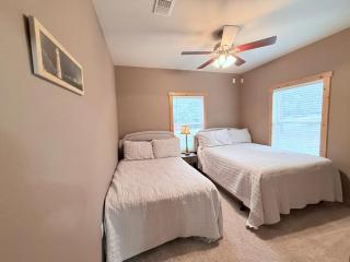 Carlene's Place - 6