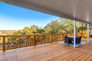 Mountain Top Retreat - 4