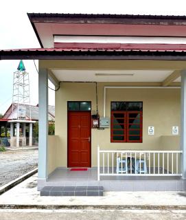 AL-REZQI RoomStay - 8