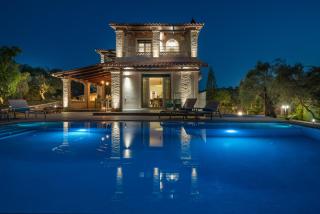 Tierra Verde, Luxury Retreat with 3 Acres Lush Garden - Tsilivi - 9