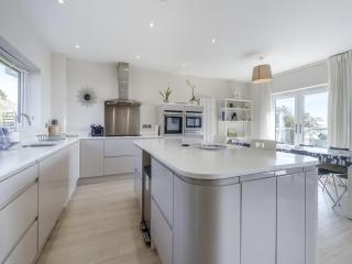 Verbier - Beautiful Seaside Home - 2