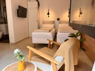 Goldstadt Apartments - 1