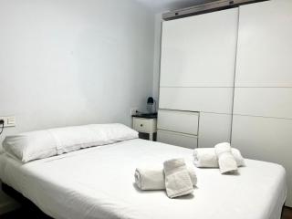 Apartment next to Hospital Morales Meseguer - 1
