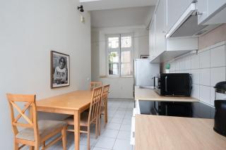 12 guests, 70m2, center of Old Town, Wi-Fi, Streaming - 8