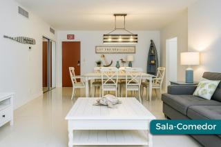 Stunning Beach Apartment by Miami Te Espera - Hollywood Beach 3V - 6