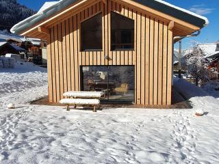 Chalet Neuf à Morzine : 4 pers, 75m², Terrasse, Proche Centre, Wifi, Parking - FR-1-524-113 - 0