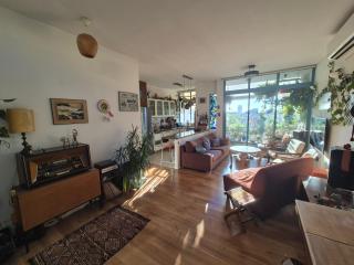 Rothschild Beautiful Apartment with Balcony - 6