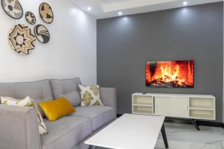 The Karen Suites - 8