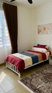 Tripple-A Homestay at Sireh Residence - 2