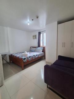 Spacious 2BR in Jazz Residences Makati - 3