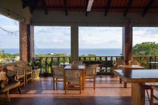 Madre Tierra Hotel & Coworking - 8