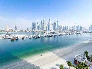 Beachfront 1B at Palm Jumeirah with Balcony & Views - 9