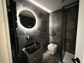 London Road Apartments - 1