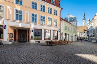 Spacious luxury all inclusive old town flat - 3