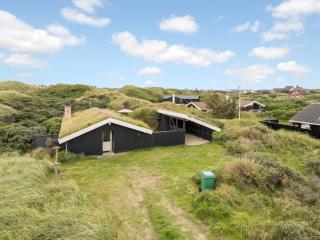 Holiday Home Madita - 310m from the sea by Interhome - 3
