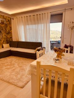 Mira's Apartment in Durres - 3