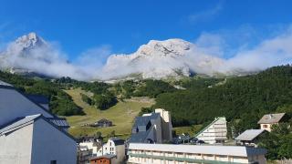 Studio à Gourette pour 4 personnes avec balcon, casier à skis et vue montagne - 2