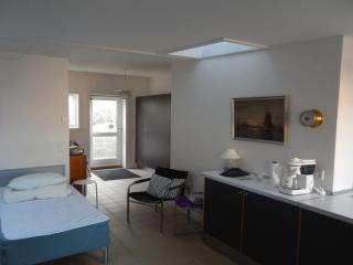 Apartment Delfina - 250m from the sea by Interhome - 3