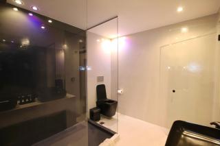 VIP Suite 107 - Castle De Paris - 2
