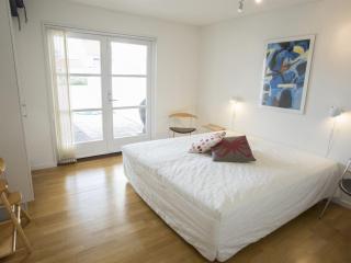 Apartment Thorgrim - 800m from the sea by Interhome - 4