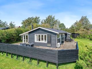 Holiday Home Tuke - 400m from the sea by Interhome - 3