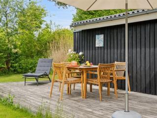 Holiday Home Ilsabet - 750m from the sea by Interhome - 7