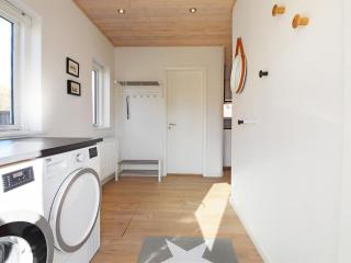 Holiday Home Caranus - 900m from the sea by Interhome - 3