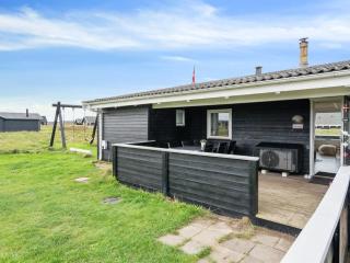 Holiday Home Dyri - 75m from the sea by Interhome - 5