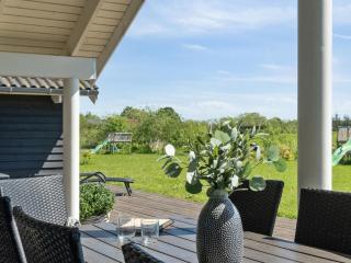 Holiday Home Vara - 800m from the sea by Interhome - 4